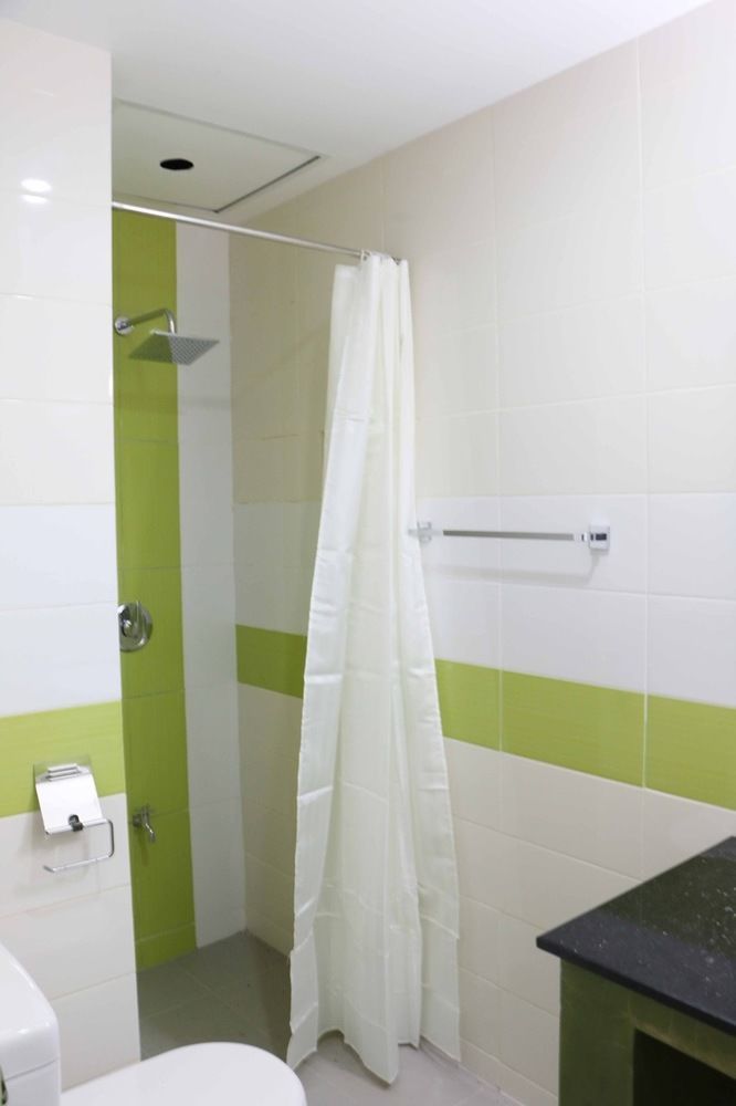 Saninro Hotel - Ragama Zewnętrze zdjęcie
