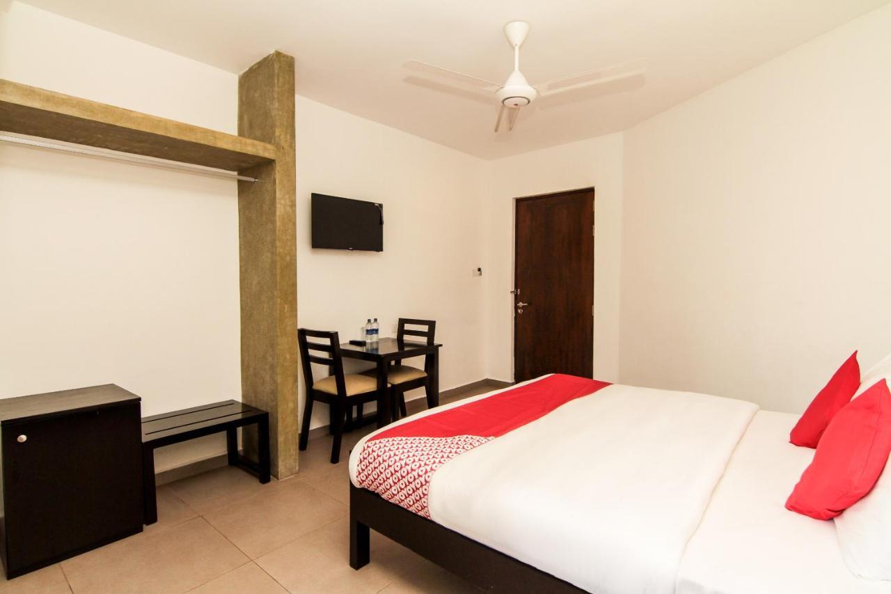 Saninro Hotel - Ragama Pokój zdjęcie