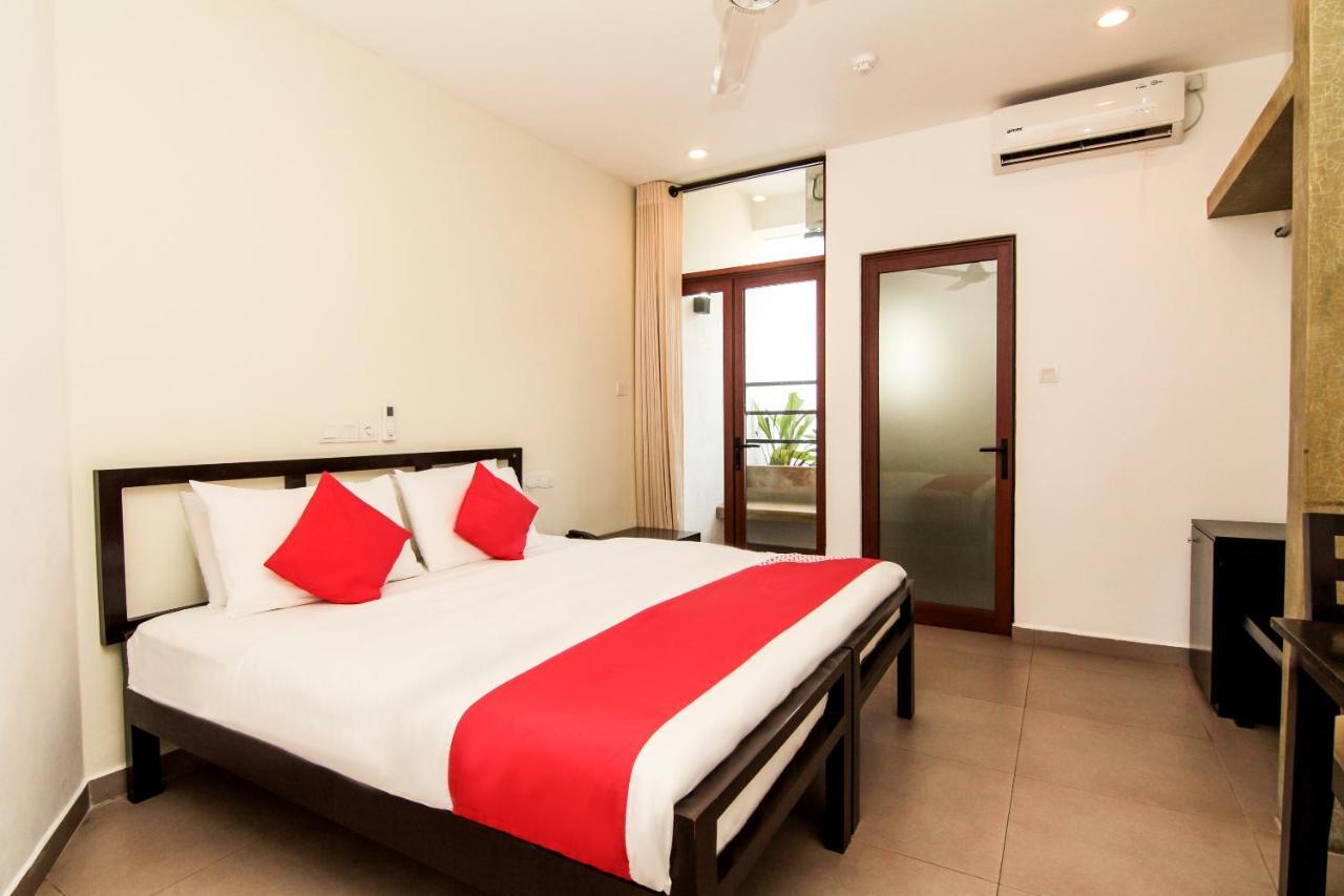 Saninro Hotel - Ragama Zewnętrze zdjęcie